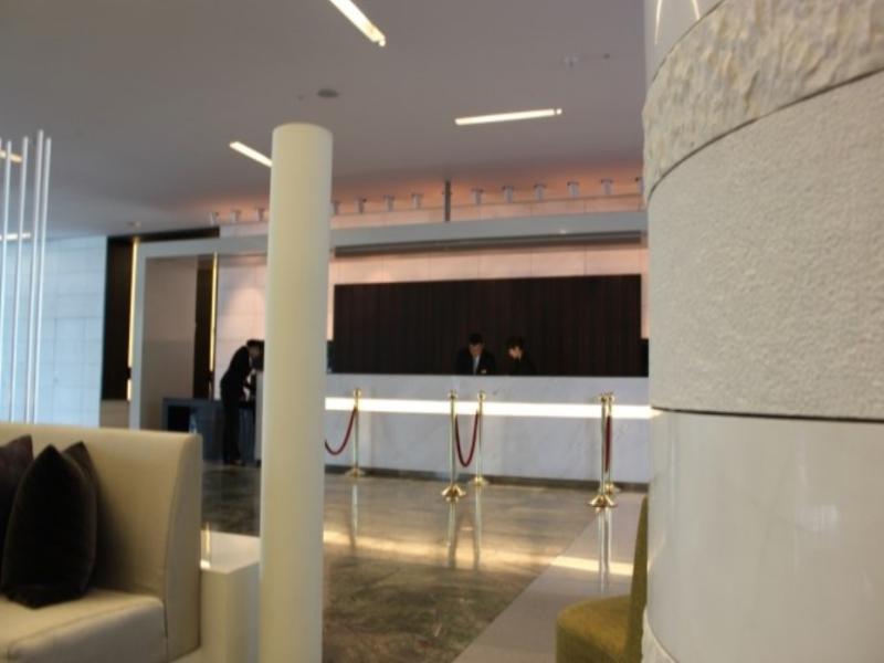 Отель Ramada Plaza By Wyndham Сувон Экстерьер фото